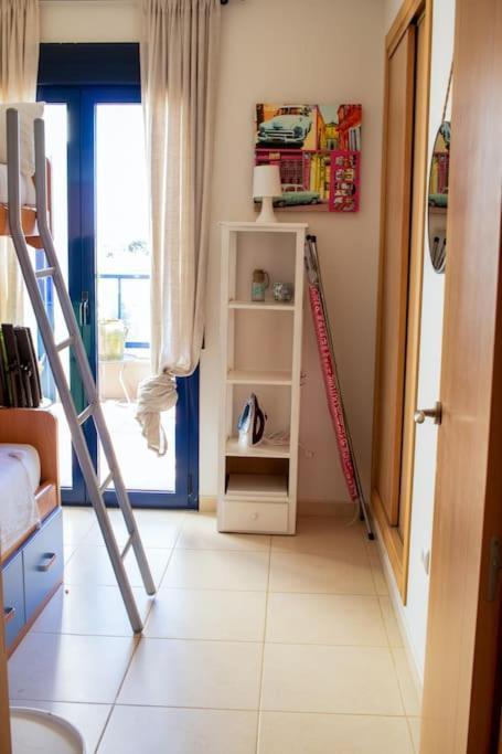 Coqueto Apartamento Con Vistas Al Mar Denia Kültér fotó