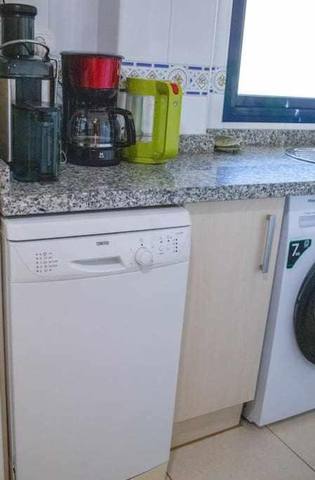 Coqueto Apartamento Con Vistas Al Mar Denia Kültér fotó